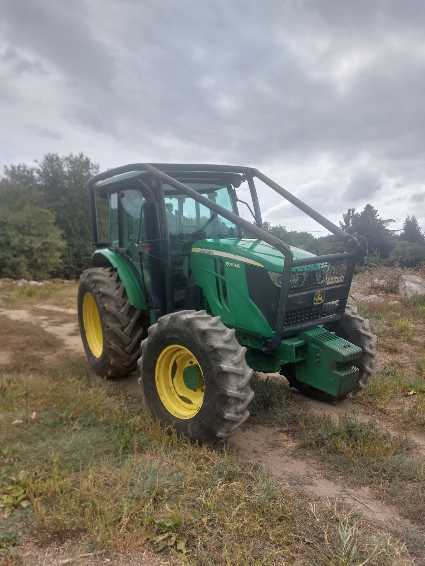 John Deere 6090 MC