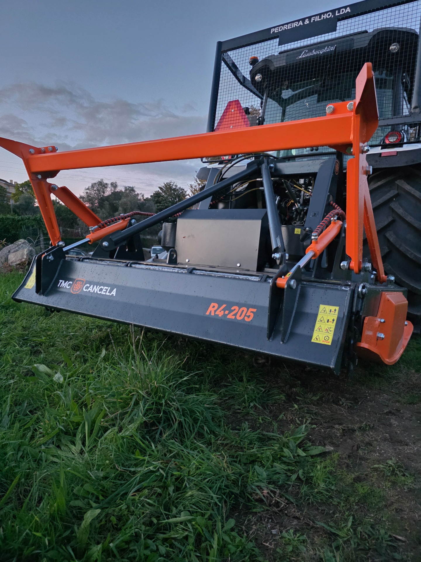 Capinadeira TMC Cancela R4-205