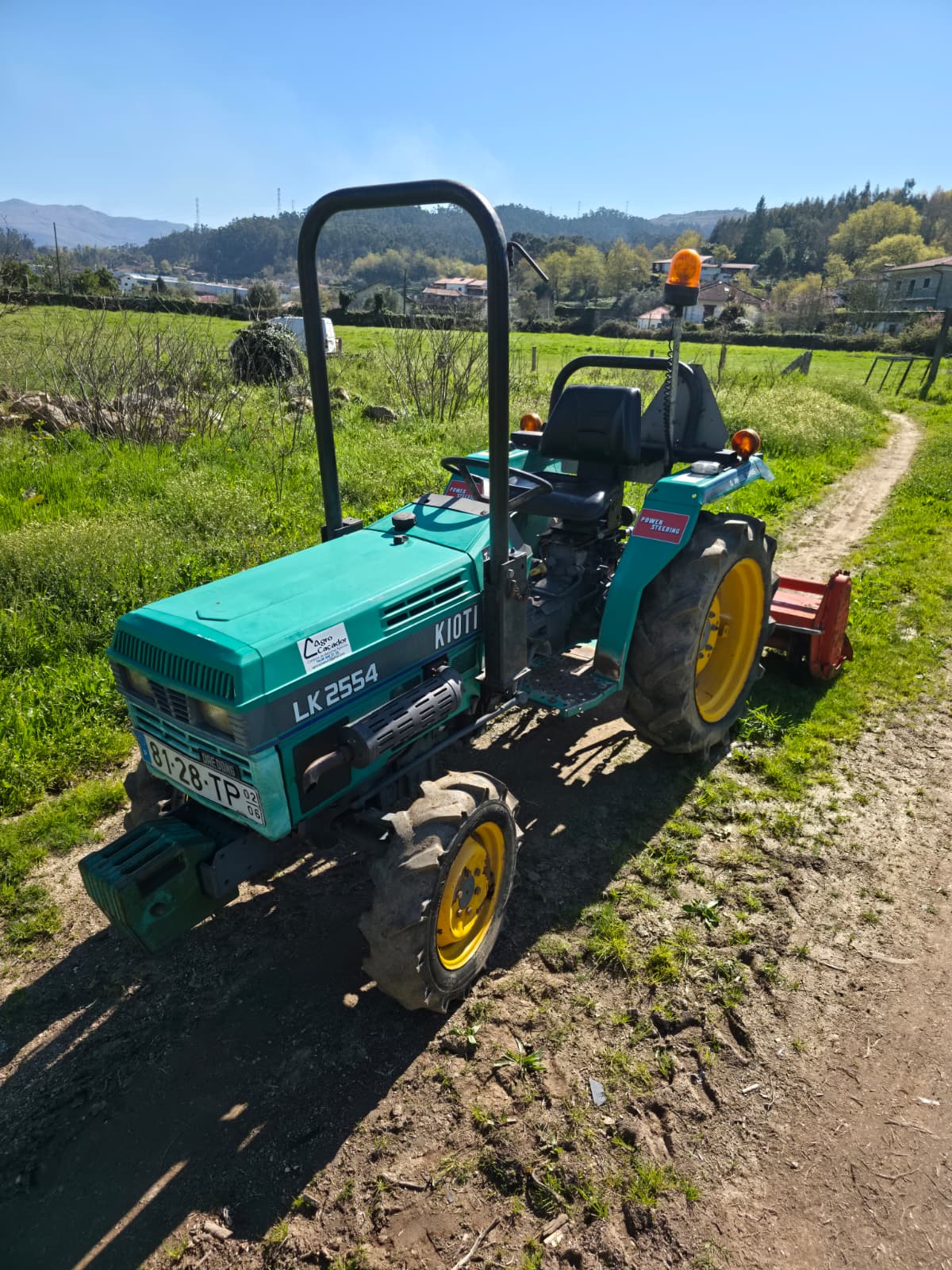 Kioti LK2554